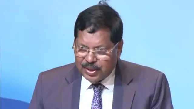 बीआर गवई