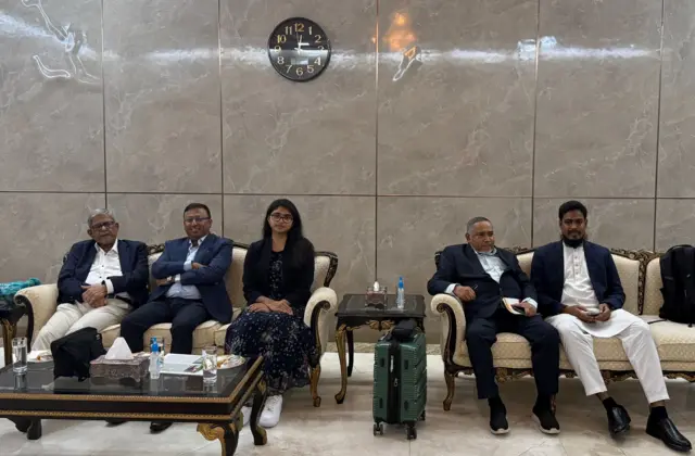 মির্জা ফখরুল, তাসনিম জারা, হুমায়ূন কবির, আব্দুল্লাহ মোহাম্মদ তাহের, আখতার হোসেন