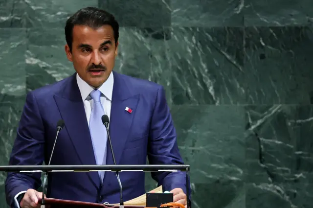 أمير دولة قطر الشيخ تميم بن حمد آل ثاني