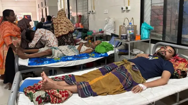 হাসপাতালে চিকিৎসারত ডেঙ্গু রোগী