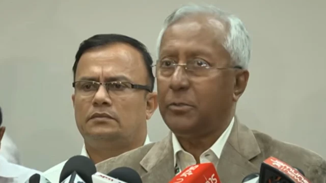 ইসির সিনিয়র সচিব আখতার আহমেদ