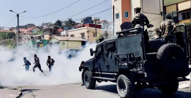 Otu mba ụwa bụ UN si na e gburu mmadụ ruru iri abụọ na abụọ ma merụọ ihe ruru otu narị ahụ.