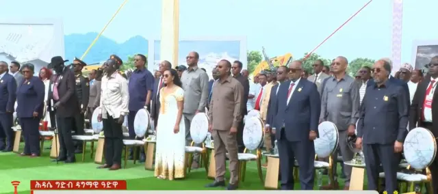 MM Abiyii fi dureewwan biyyoota biraa
