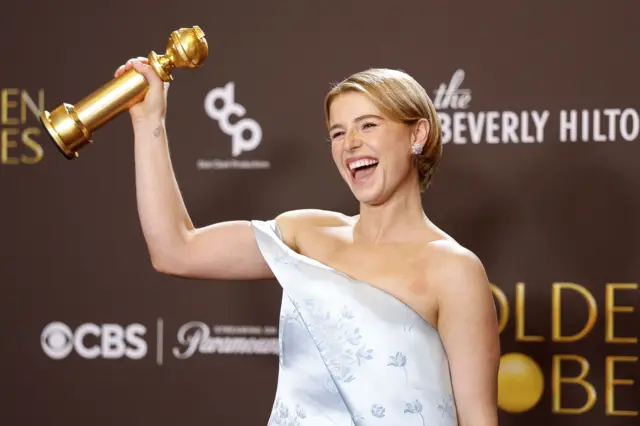 အိုင်းရစ်သရုပ်ဆောင်တစ်ဦးဖြစ်တဲ့ ဂျက်ဆီ ဘာကလေ