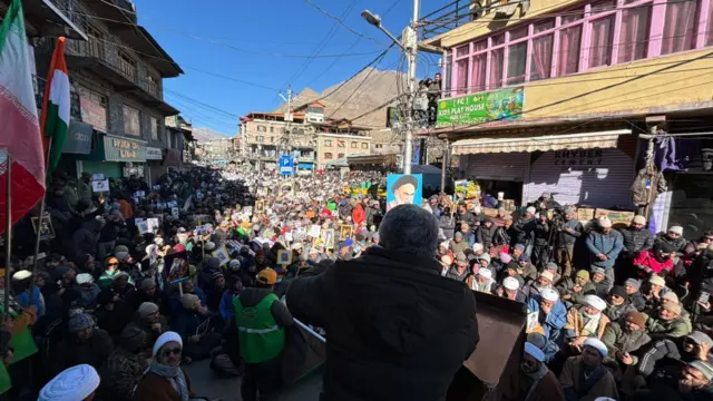 कारगिल में प्रदर्शन