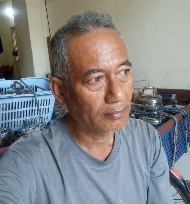 အကြမ်းဖက်မှု ပုဒ်မနဲ့ တရားစွဲခံရတဲ့ ဦးကြည်