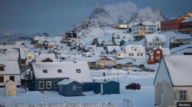 Trump eyiela egwu ịmanye ụtụisi ọhụrụ na mba ndị na-akwadoghị mweghara Greenland