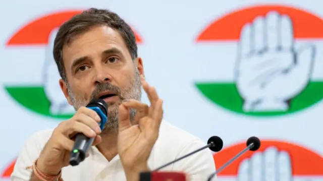 राहुल गांधी