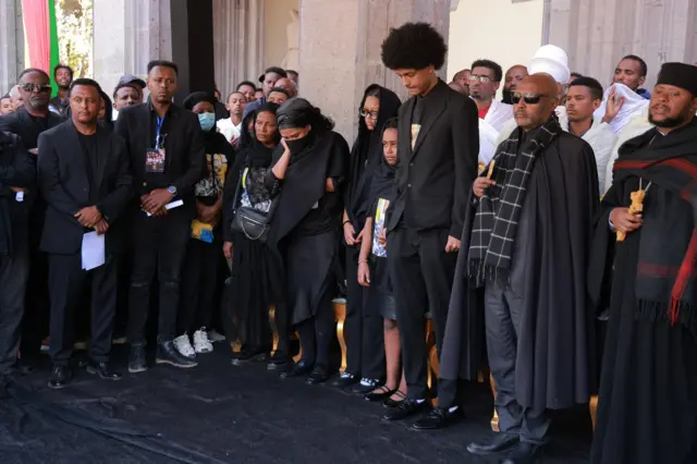 Maatii Artist Natsaannat Warqinaa