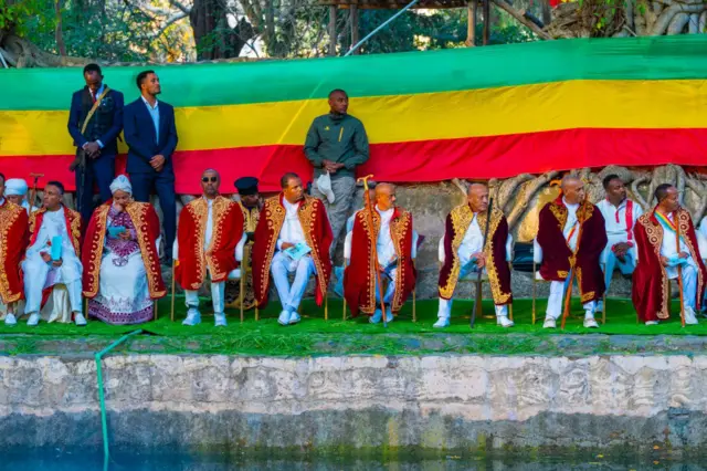 ሰበስልጣን ክልልን ፌደራልን