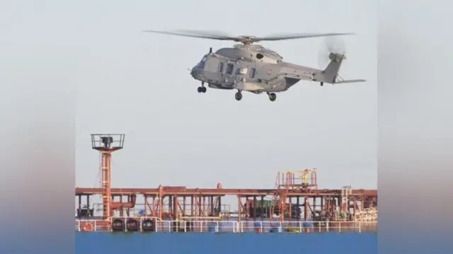 Xiyyaara doniirra marsaa jirtu