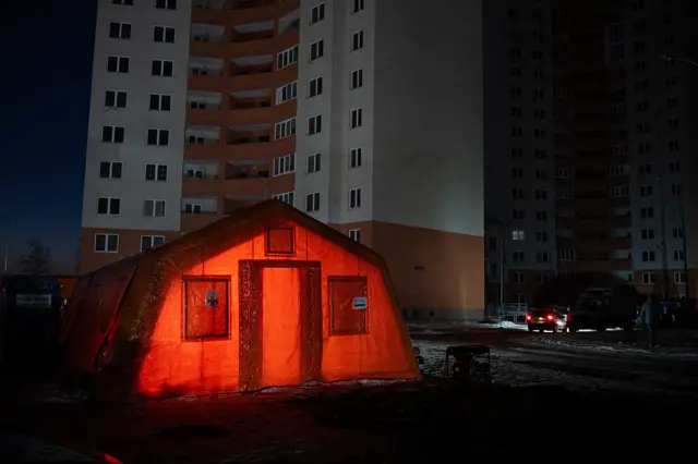 Пукнты обогрева в одном из районов Киева