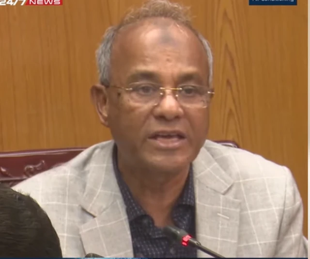 স্বরাষ্ট্র ও কৃষি উপদেষ্টা জাহাঙ্গীর আলম চৌধুরী।