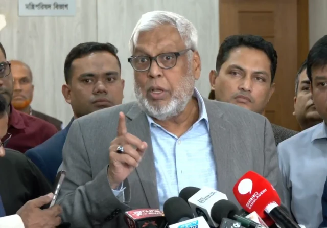 বিদ্যুৎ ও জ্বালানি উপদেষ্টা মুহাম্মদ ফাওজুল কবির খান