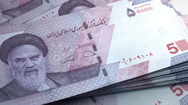 இரானின் நாணய மதிப்பு வரலாறு காணாத அளவுக்கு சரிந்தது