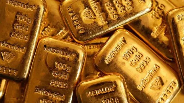 স্বর্ণকে ঐতিহ্যবাহী ও নিরাপদ বিনিয়োগের অন্যতম মাধ্যম হিসেবে বিবেচনা করা হয়