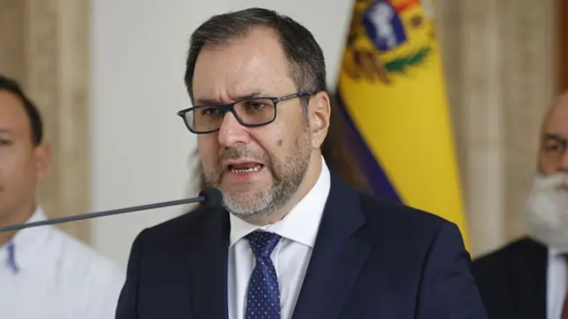 वेनेज़ुएला के विदेश मंत्री इवन हिल पिंटो