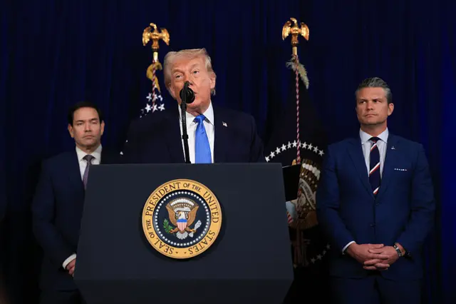 Trump durante coletiva