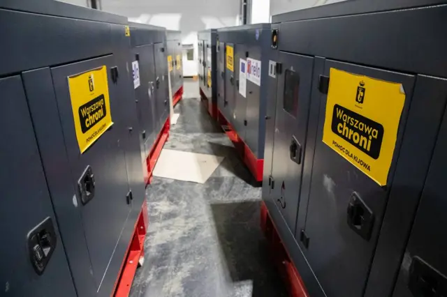 Генераторы из Варшавы на складе