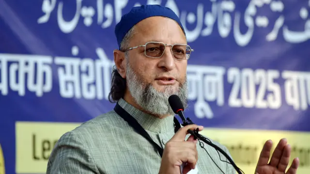 असदुद्दीन ओवैसी