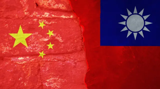 Ilustración de la bandera de china y taiwán con una grieta en el medio.