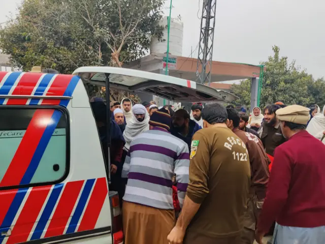 لکی مروت