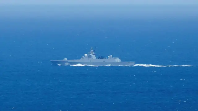 रूसी जहाज़