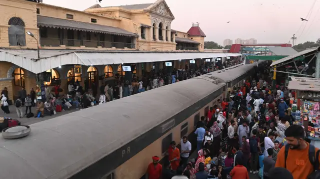 ریلوے سٹیشن