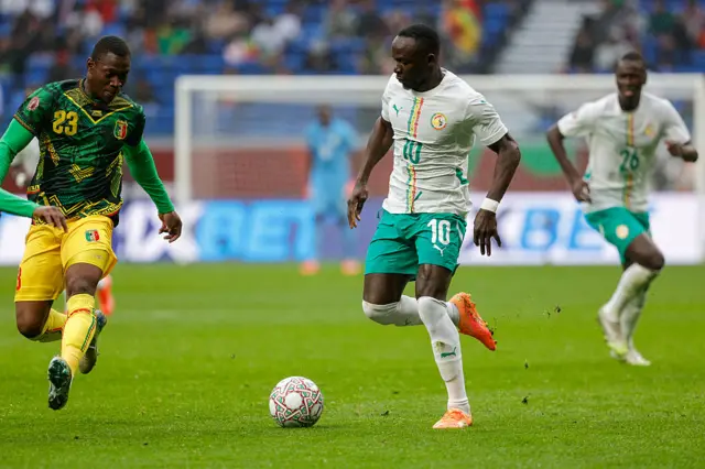 Sadio Mané sur le ballon