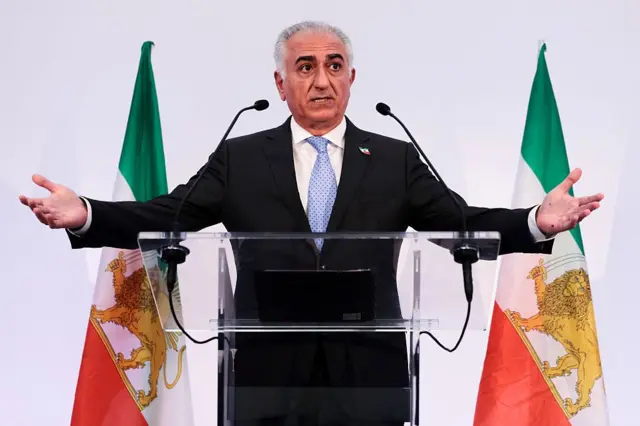 شاهزاده رضا پهلوی، ولیعهد سابق ایران،