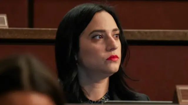 یاسمین انصاری