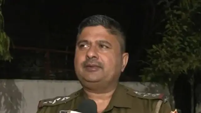 विश्वकर्मा पुलिस स्टेशन के एसएचओ रविंद्र नरुका
