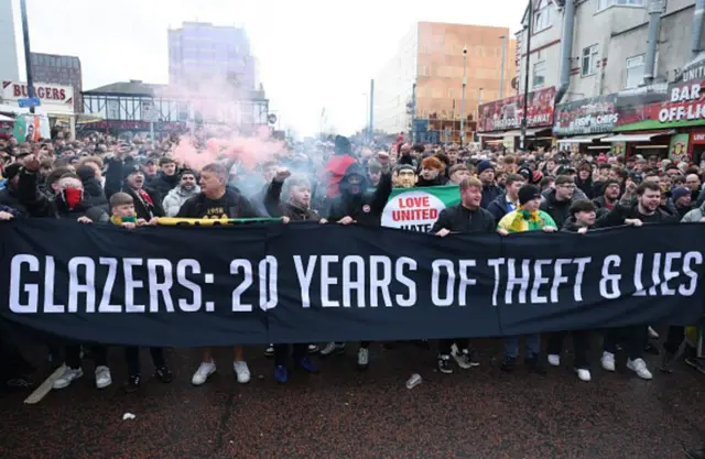 Deeggartoota Maan Yunaayitid mormii bahan