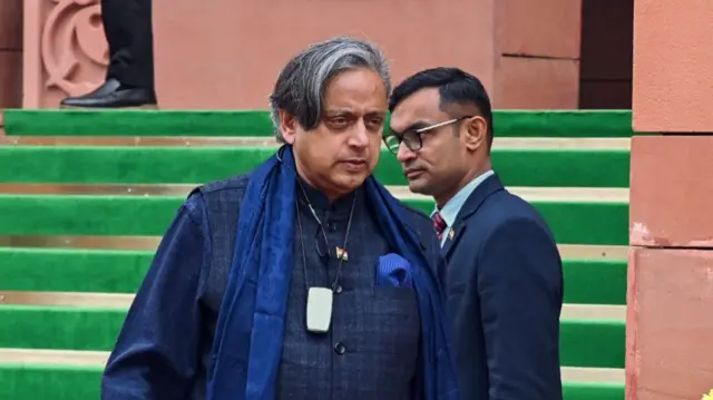 कांग्रेस सांसद शशि थरूर