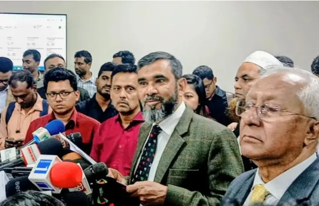 নির্বাচন কমিশনার (ইসি) ব্রিগেডিয়ার জেনারেল (অব.) আবুল ফজল মো. সানাউল্লাহ