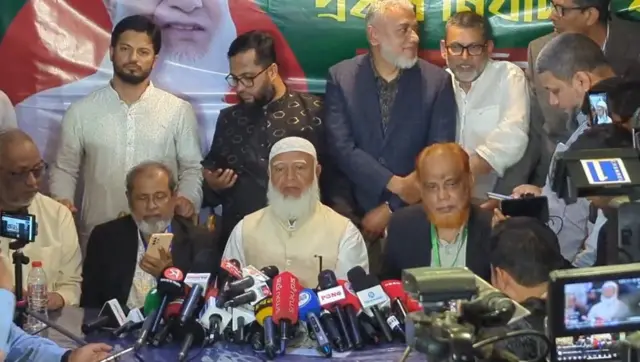 সংবাদ সম্মেলনে জামায়াতে ইসলামীর আমির শফিকুর রহমান