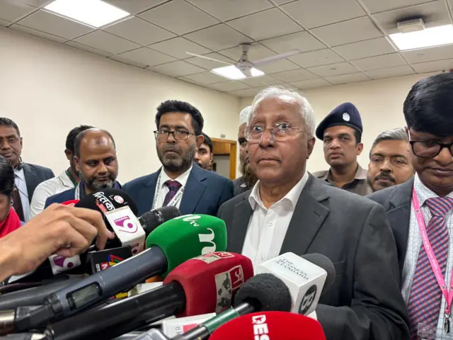 নির্বাচন কমিশন সচিবালয়ের সিনিয়র সচিব আখতার আহমেদ