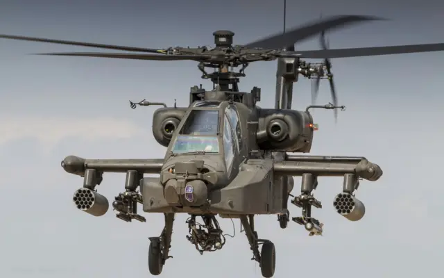 helikooptara Apache AH-64