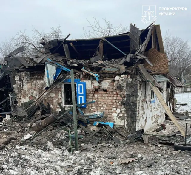 разрушенный дом в городе Лозовая