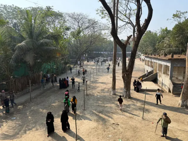 গোপালগঞ্জের একটি ভোটকেন্দ্র