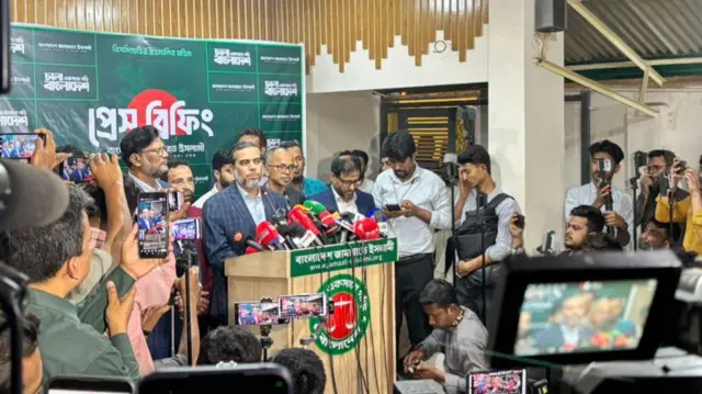 কেন্দ্রীয় প্রচার ও মিডিয়া বিভাগের প্রধান এহসানুল মাহবুব জুবায়ের