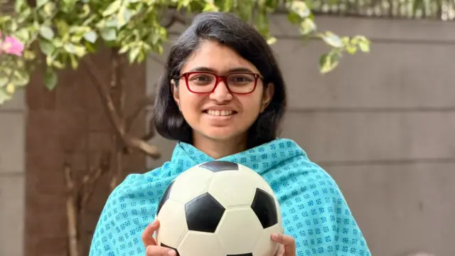 তাসনিম জারা