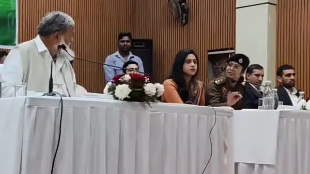 मीटिंग के दौरान महिला एसपी और मंत्री अनिल विज के बीच बहस हुई