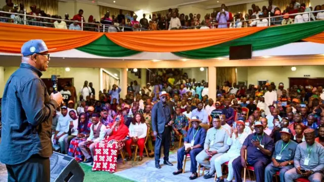 Peter Obi bụbu Gọvanọ Anambra steeti ma jikwara otu ndọrọndọrọ ọchịchị Lebọ Patị zọọ ọkwa onyeisiala Naịjirịa n’afọ 2023