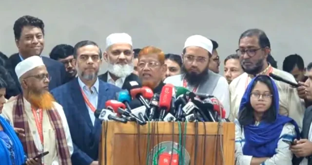 জামায়াতে ইসলামীর সহকারী সেক্রেটারি হামিদুর রহমান আযাদ
