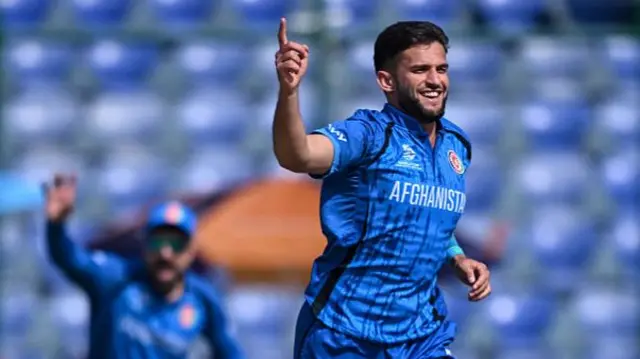 अजमतुल्लाह उमरज़ई