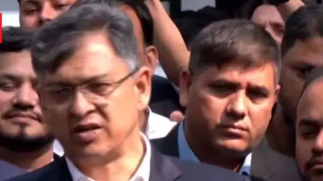 বিএনপির স্থায়ী কমিটির সদস্য সালাহউদ্দিন আহমদ।