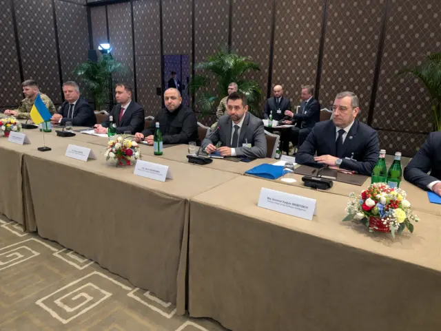 Украинская делегация во главе с Умеровым