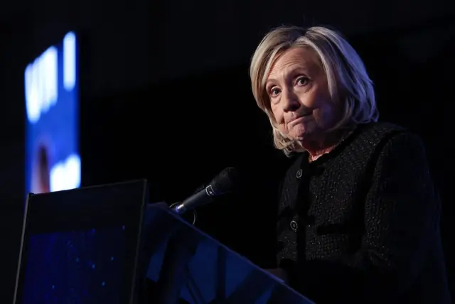 Hillary Clinton bụ nwunye onye bụbu Onyeisiala mba Amerịka