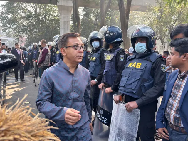 সংসদ ভবন এলাকায় কড়া প্রহরায় র‍্যাব